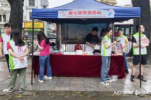 四川官博晒与广厦赛前预热海报：阳光总在风雨后